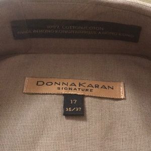 NWT. Donna Karan Signature Men’s Dress Shirt. 17-36/37. Color is Straw